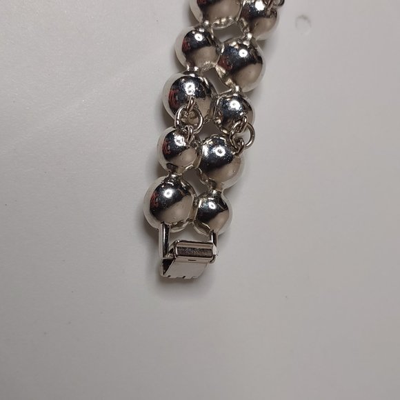 Silver Tone Heavy Metal Circle Bracelet - Picture 10 of 13